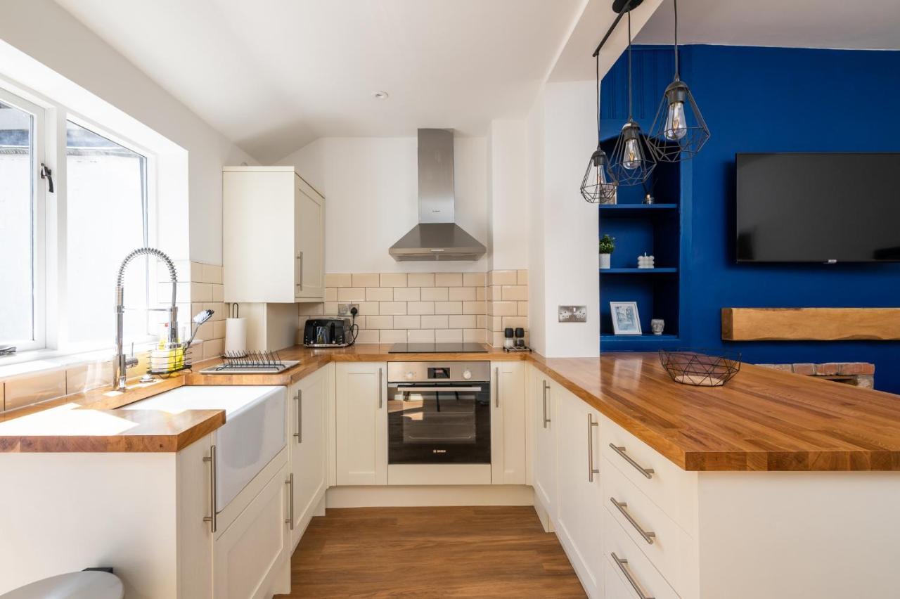 Stylish, Centrally Located Terrace - Pass The Key York Exterior photo