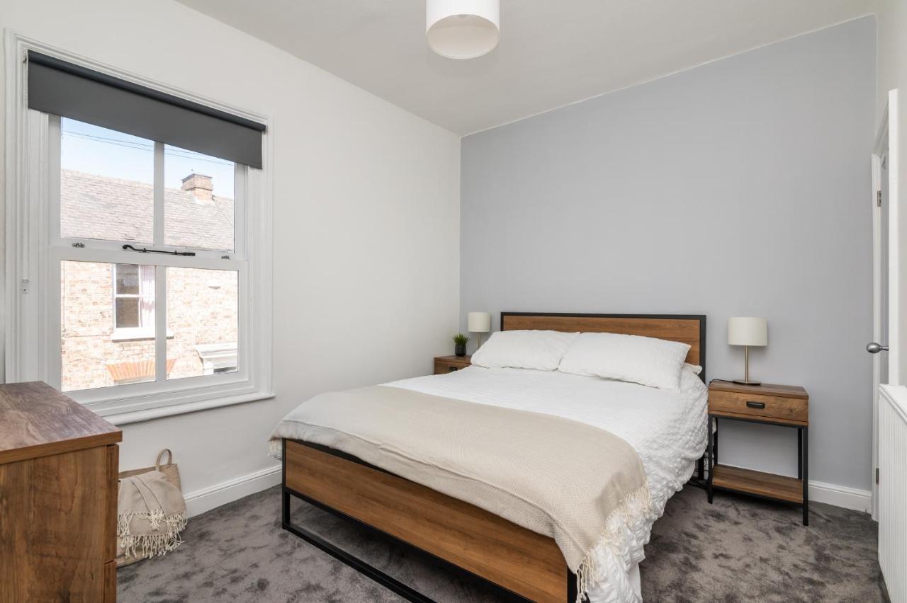 Stylish, Centrally Located Terrace - Pass The Key York Exterior photo